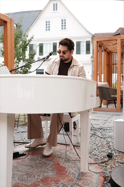 Ryan De Rama